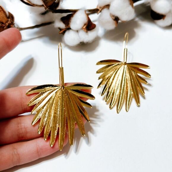 Maple leaf dangle earrings N70 - Picture 3 of 7